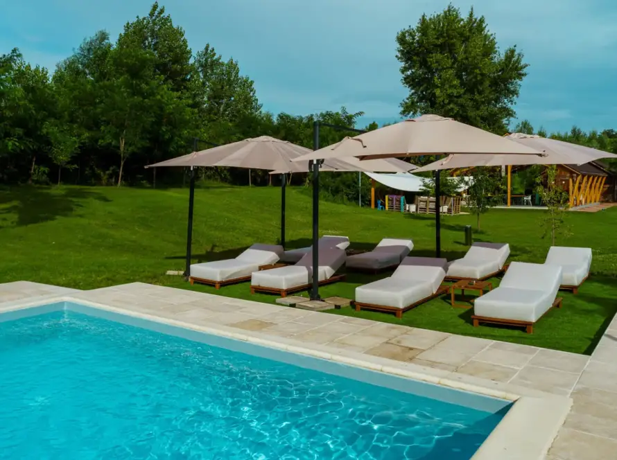 petrecere la piscina privata Bucuresti la The Sunset Club
