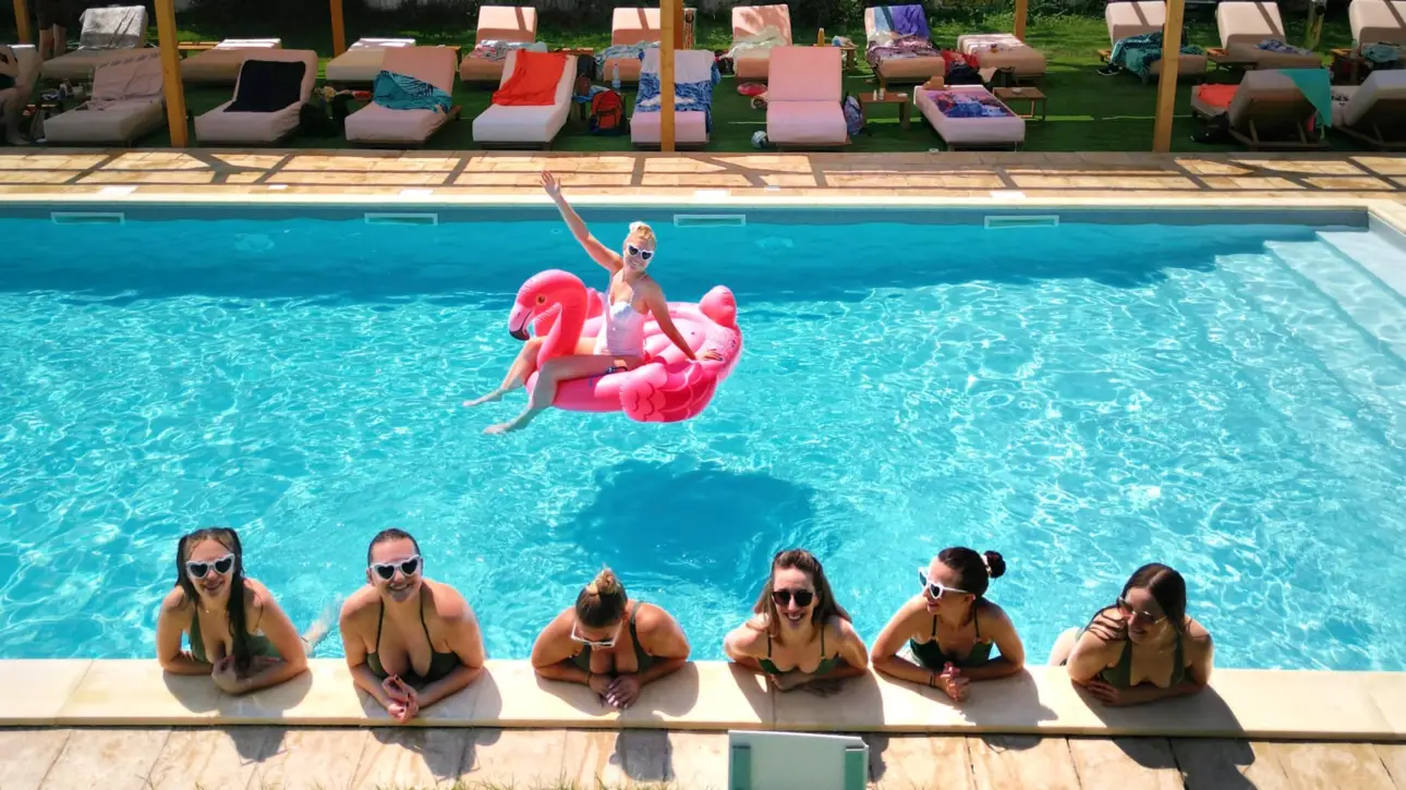 pool party Bucuresti