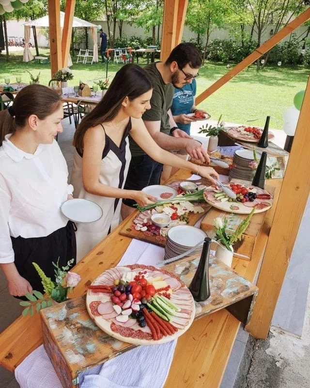 team building langa bucuresti